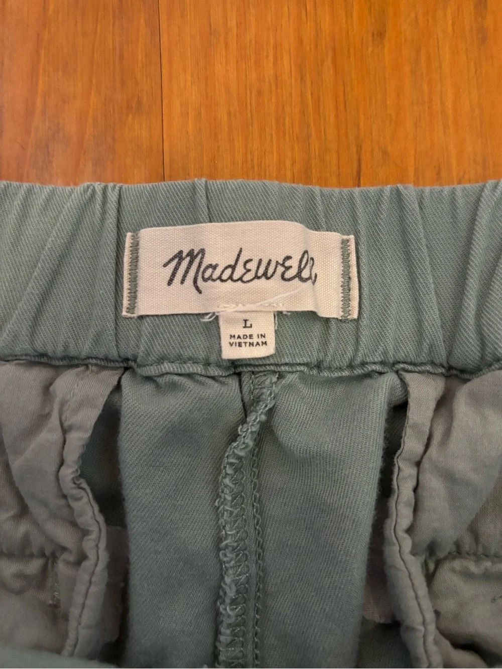 Madewell Women’s Light Green Pull-On Shorts (Size: Large)